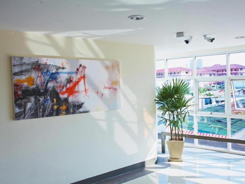 The Zen Hotel Pattaya Exterior photo