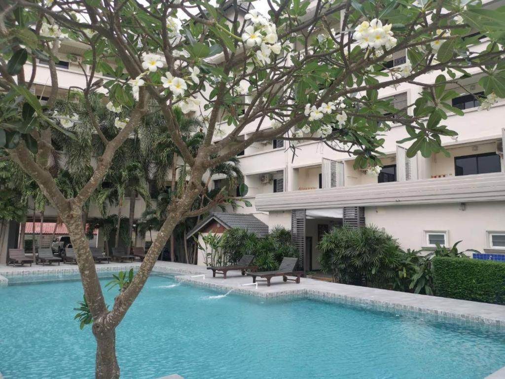 The Zen Hotel Pattaya Exterior photo
